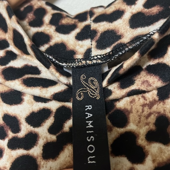 Leopard long sleeve dress - Picture 3 of 5